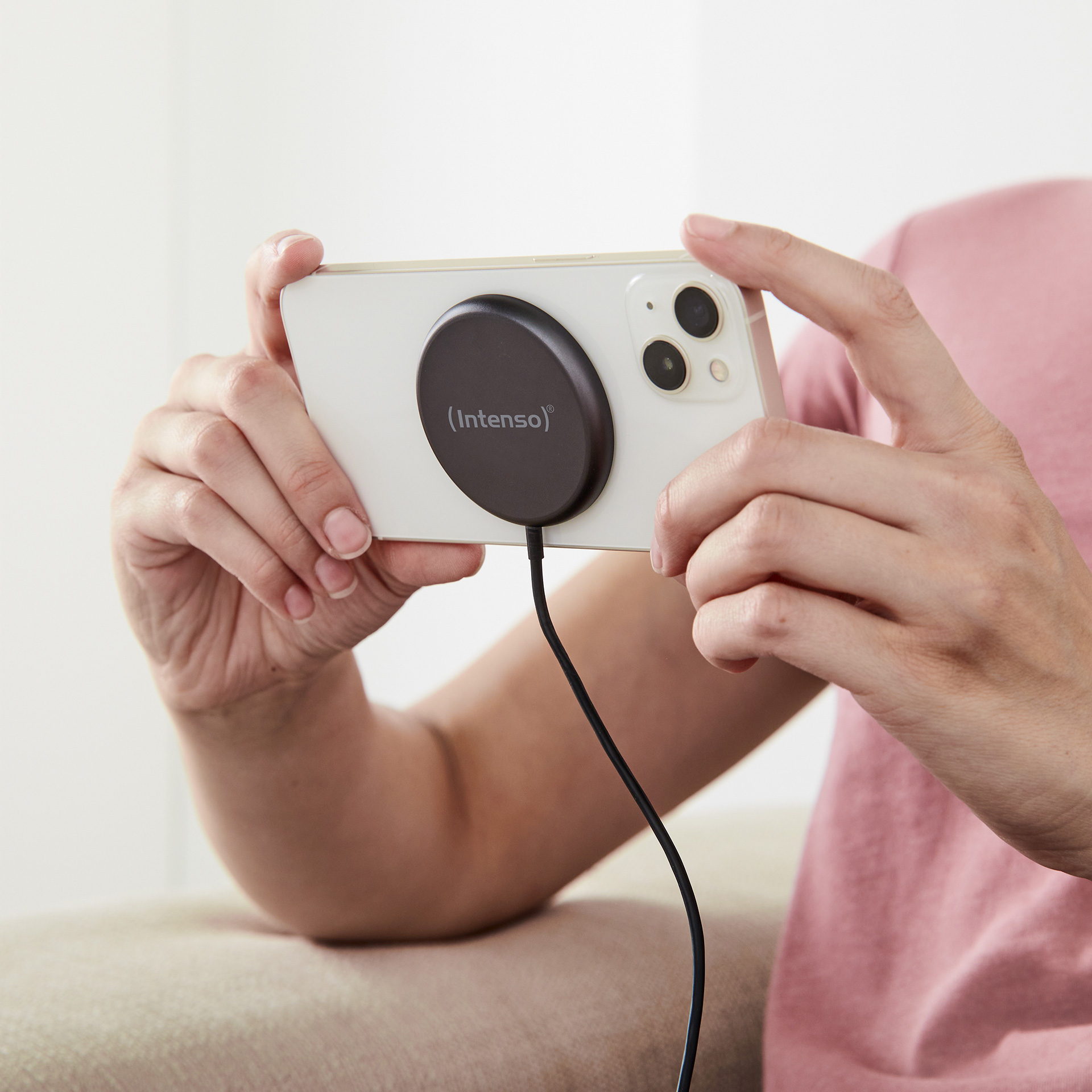 intenso wireless charger mb1 details 1