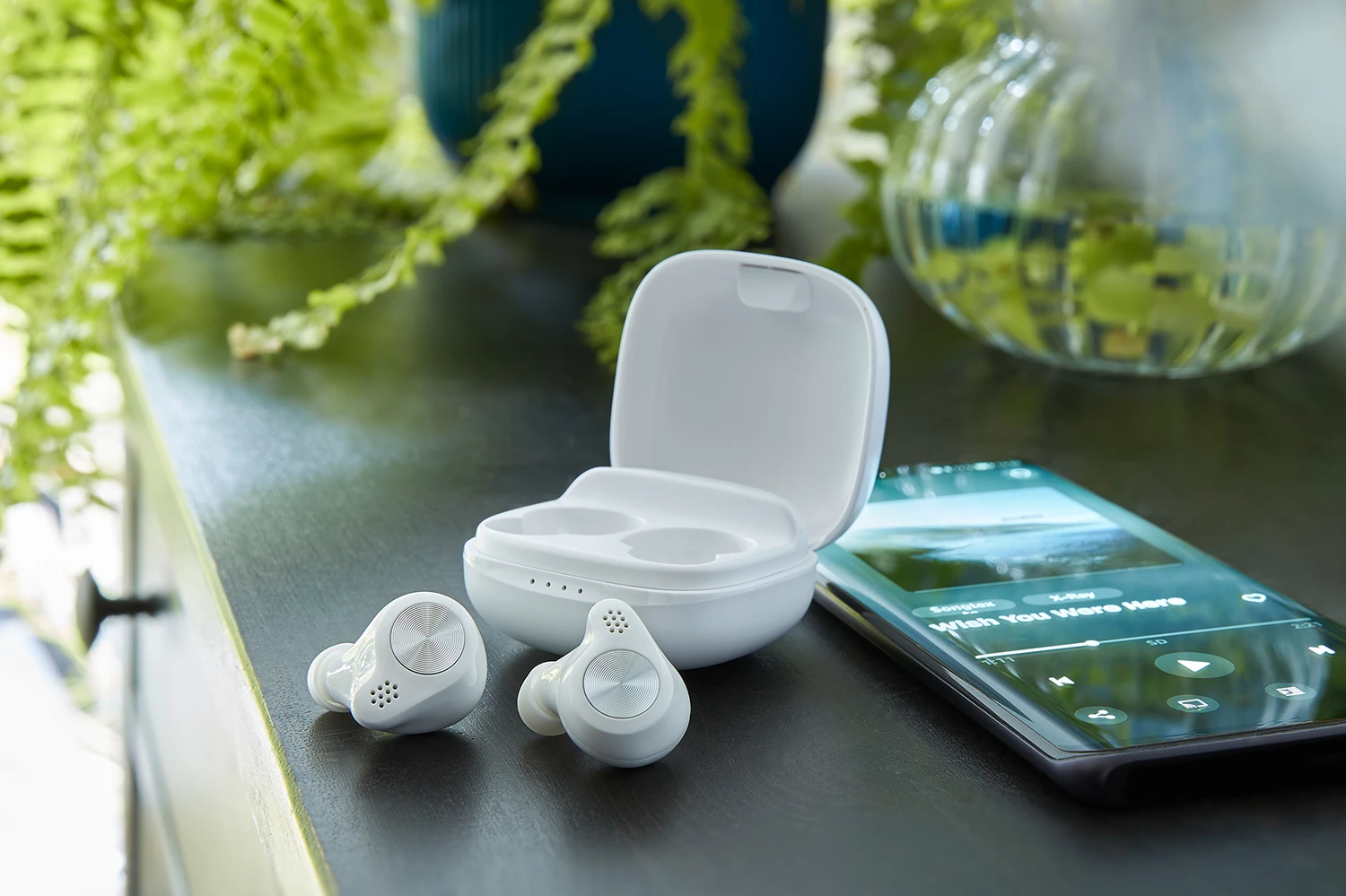 intenso buds micro white phone
